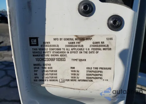 2006 Chevrolet Silverado 2500Hd Lt1 z USA, uszkodzony, nr VIN 1GCHC23D66F183933